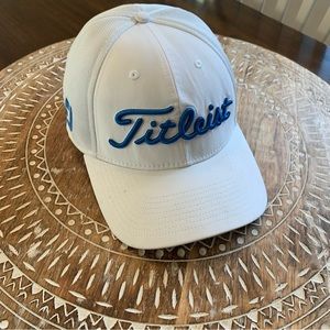 Titleist hat flexfit style